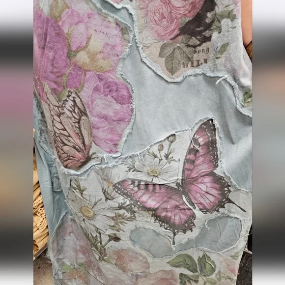 NEW A Rare Bird Blue Butterfly T-Shirt Dress W/ Pockets!! - Picture 3 of 4